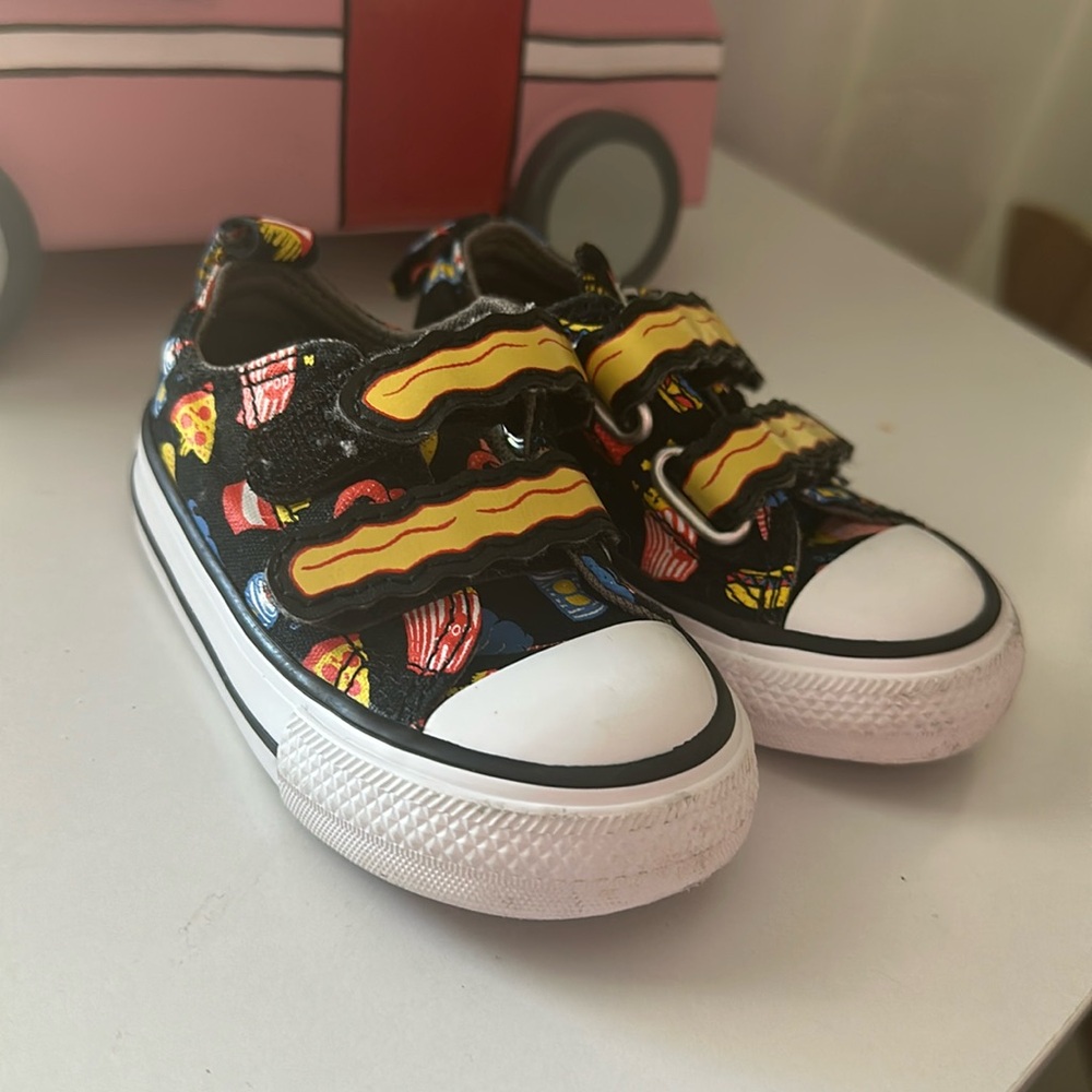 Toddler converse